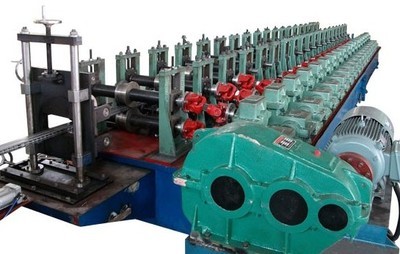 供應貨架成型機組_機械類欄目